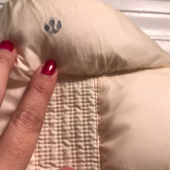 Lululemon Goose Down Puffer Vest - Picture 4 of 7